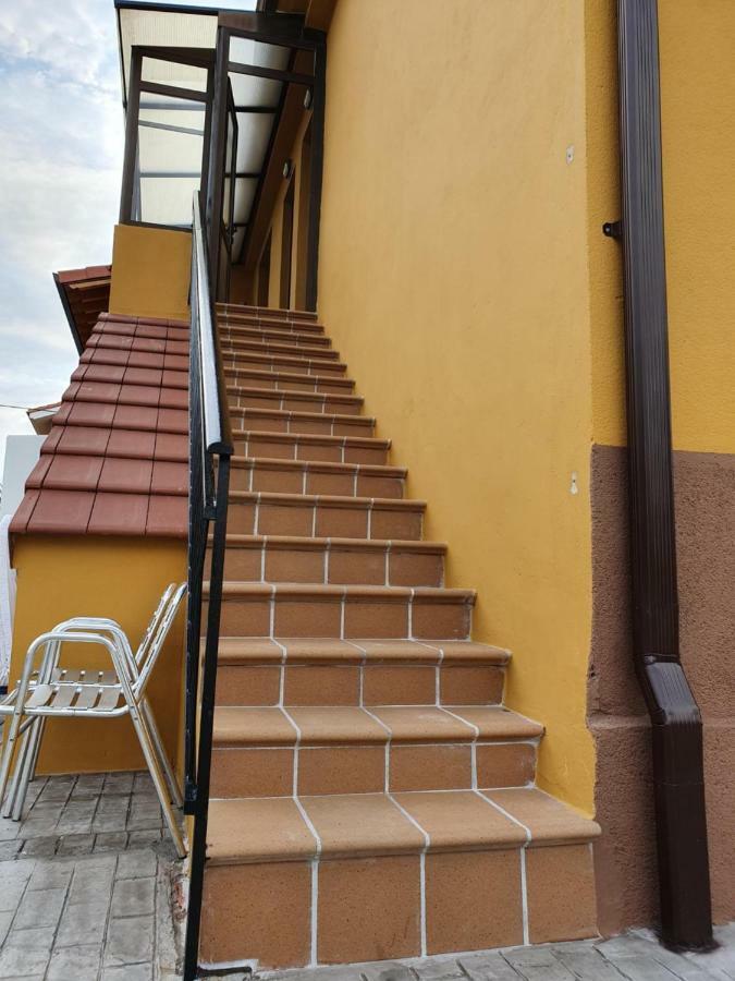 Bilona - La Colina Apartment อาร์นูเอโร ภายนอก รูปภาพ